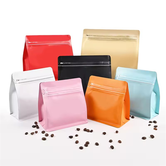 Plastic bag with valve for coffee