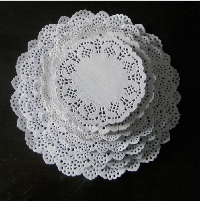 Paper doilies round
